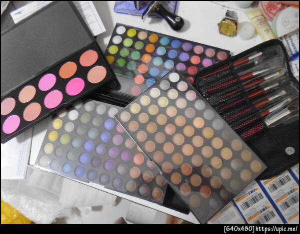 พาเลทคอนทัวร์,พาเลทคอนซีลเลอร์,พาเลทอายแช์โดว์120สีสวยและดี ถูกด้วยจากCherrynatshop,LINE:0815446181,cherrynatshopเว็บร้านค้าonlineที่ใหญ่ที่สุดสินค้าเยอะเหมาะกับทุกเพศทุกวัย