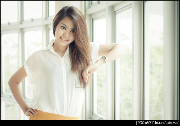 ลองแก้โทนสีนิดหน่อย ^^