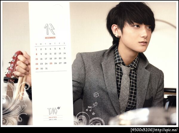 [Pic Scan] EXO 2013 Calendar It's Show Time #Tao [Scaned by : kaibaby0114的分] 29P