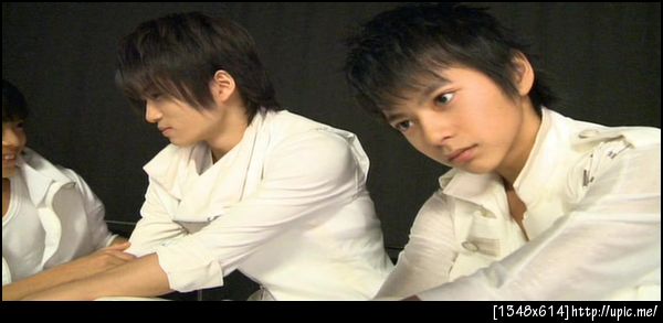 น้องโซวรักพี่ฟุมะนะครับ (ซ้ายมือ) แต่โชริ。。#sexyzone