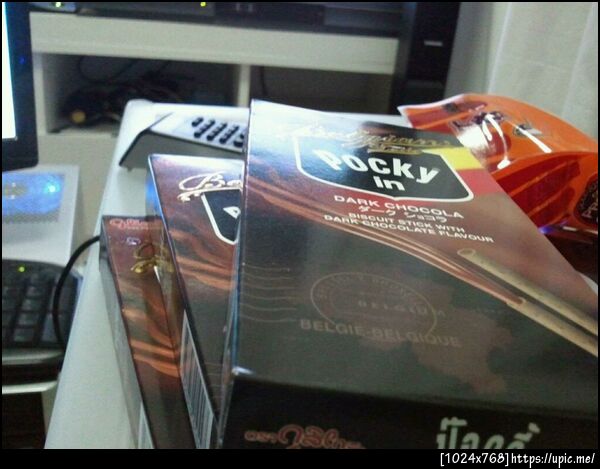 ซื้อมันทุกวัน ยังไม่ได้กินสักกล่อง