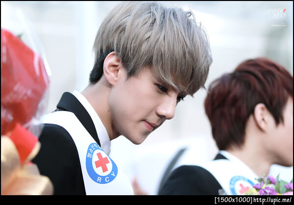 [Pic] 121202 Sehun at Red Cross Youth [Hyper Beat] 45P
