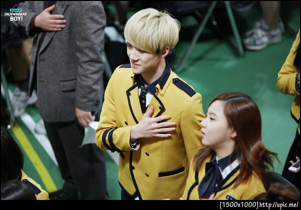 [Pic] 130207 Sehun - SOPA Graduation [IRIDESCENT BOY] 32P
