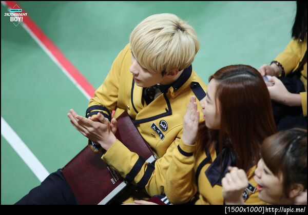 [Pic] 130207 Sehun - SOPA Graduation [IRIDESCENT BOY] 32P
