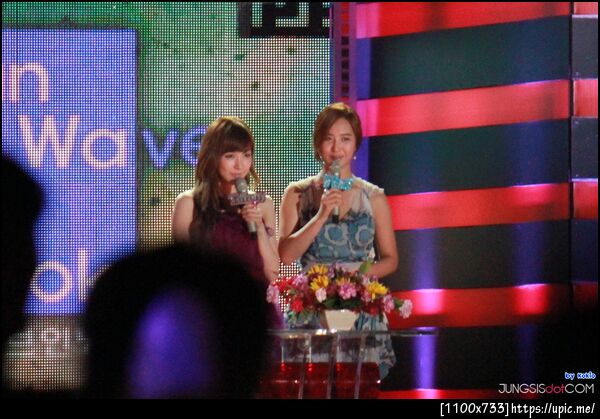 มันชัดมากที่สุดได้แค่นี้......จริงๆน่ะ T^T......เราลงรูปยูลทิก่อนล่ะกัน มีห้าหกรูป 