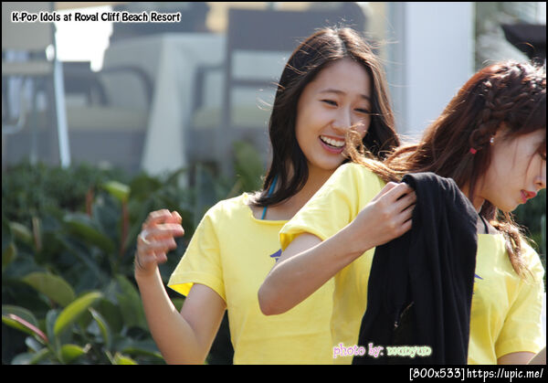 Krystal f(x)&Hyunah (4Minute) <3