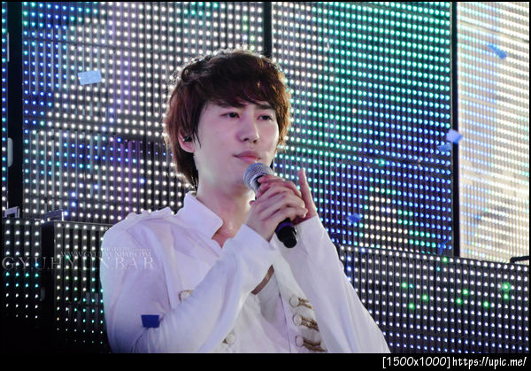  110507 Kyuhyun  SSlll in Vietnam cr:gyuhyunbar