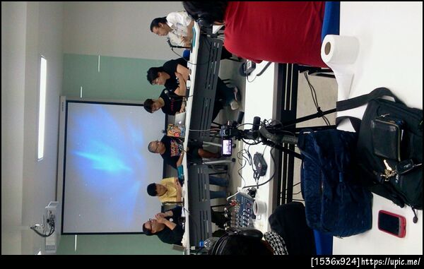 หลังกล้อง