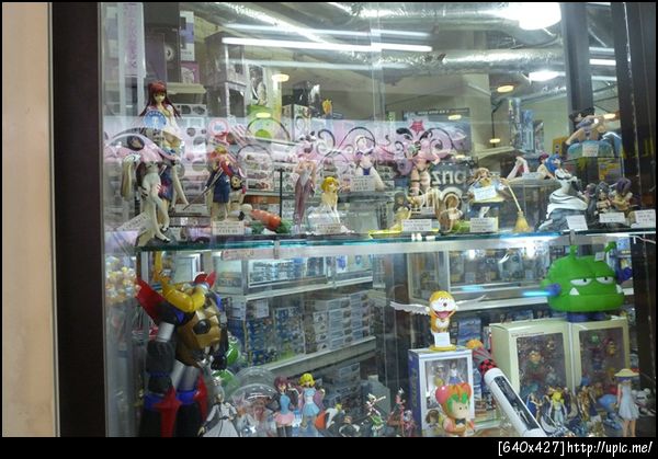 เอ้า ส่องๆ กันไว้ @ZephyThor @pingz @thiti