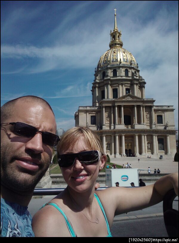 on the bus tour by the hotel de invalides in Paris