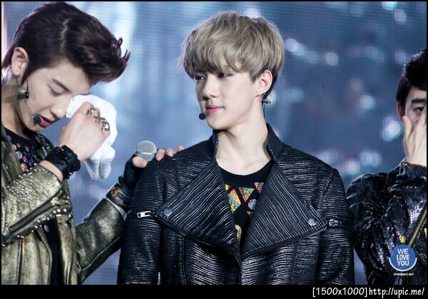 [Pic] 121123/121125 Sehun @ SMT IN SG & BKK [SPRING BOY] INDEX 3P