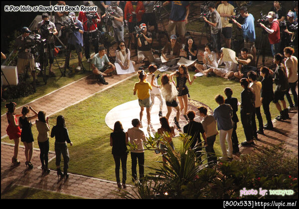 2สาวKARA,1สาวAfter School,1สาว4Minute