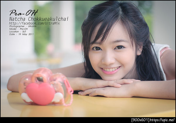 สีเพี้ยน >0<"