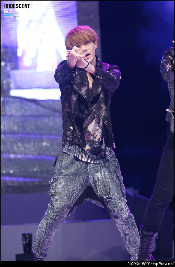121007 Sehun @ 구리 코스모스축제 [IRIDESCENT BOY] 6P
