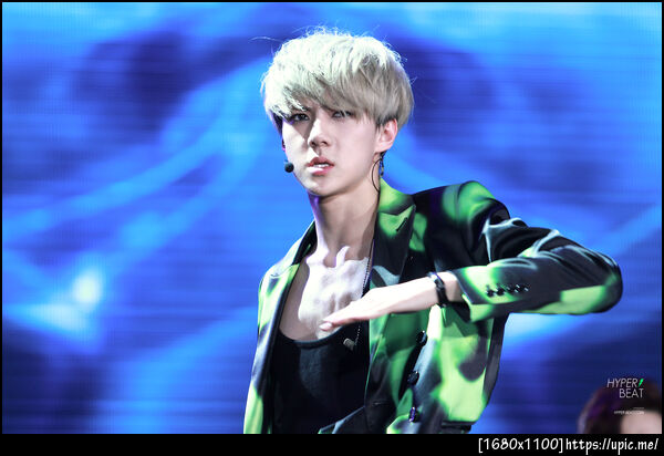 130115 Sehun at GDA [Hyper Beat] INDEX 5P