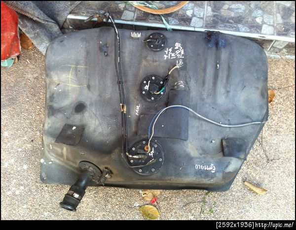 ถ้งน้ำมันหัวฉีด 92