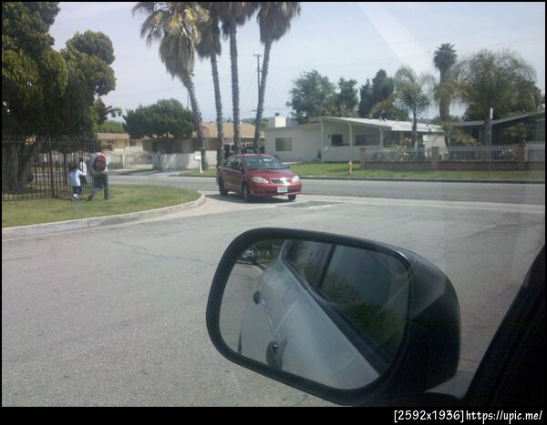 who parks like that? fucking california