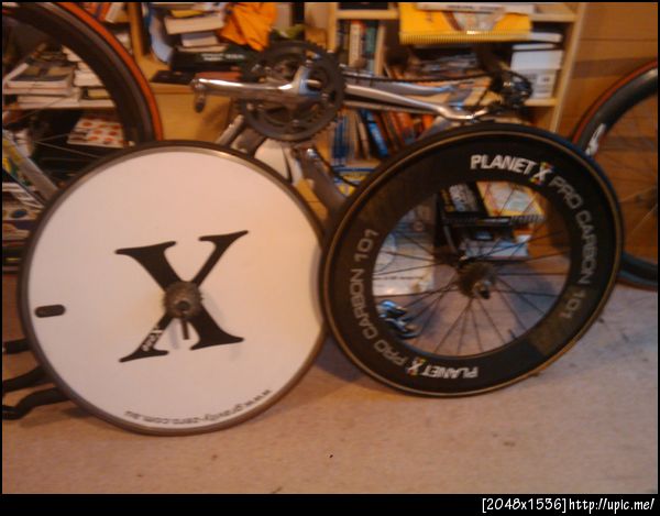 oh lookie, wheelies