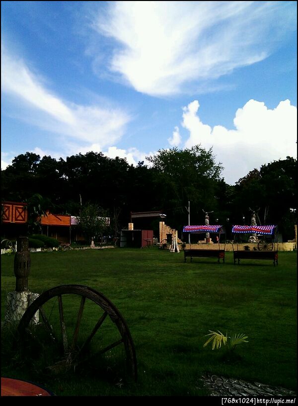 ฟ้ารีสอร์ทเช้านี้