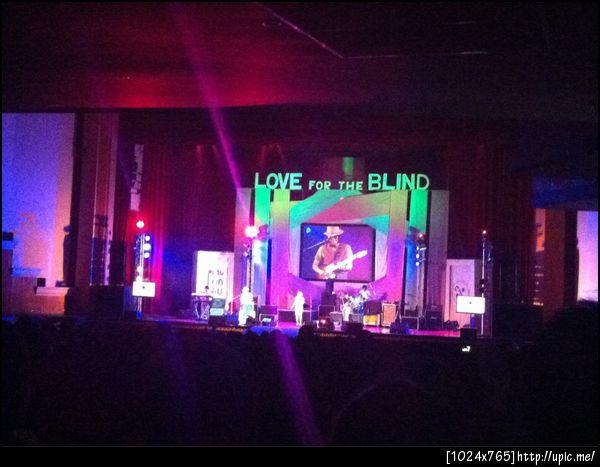 Love for the  Blind charity concert