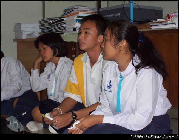 บางทีชุดนักเรียนรีดไม่ทัน ก็เอาชุดพละใส่แทนแบบนี้แหละ 555 นายแบบโดย @yoshiki_dome :) #STPSUFact