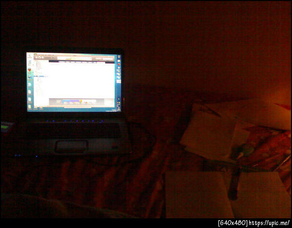 Sync my ipod touch and do homework on the bed