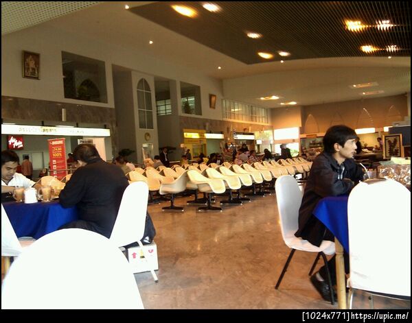 ภายในสนามบิน