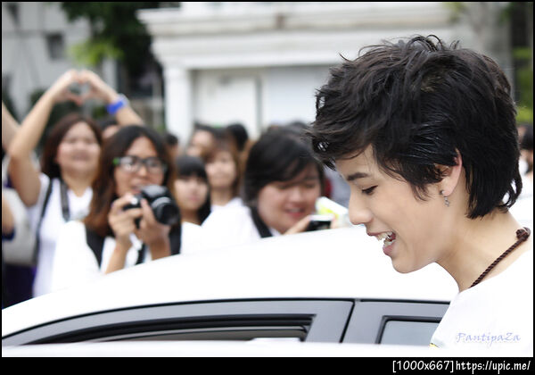 ลาหละคร๊าบ