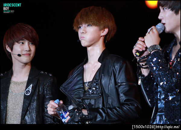 [Pic] 120713 Sehun @ Yeosu Pop Festival [IRIDESCENT BOY] 17P
