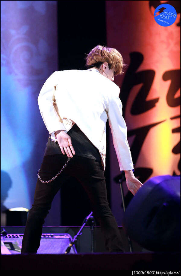 [Pic] 121012 Sehun @ Cheorwon Taebong Concert [HYPER BEAT] 47P