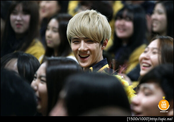 [Pic] 121231 Sehun -  SOPA Graduayion [SPRING BOY] 17P