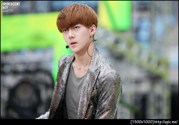 [Pic] 120608 Sehun @ Jeonju Music Bank [IRIDESCENT BOY] 4P