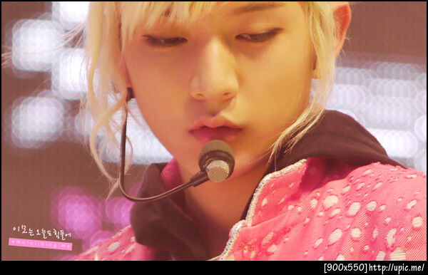 [Pic] 120424 REN @ Park Junhyung's Happy Time Public Broadcast ,, Credit  이모 (6)