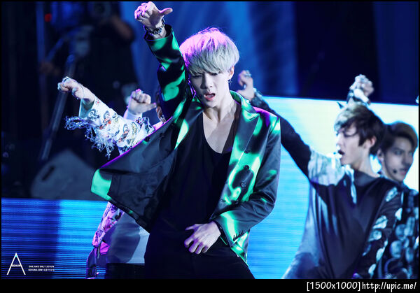 [Pic] 130115 Sehun at Golden Disk Award [SEHUNA] 21P