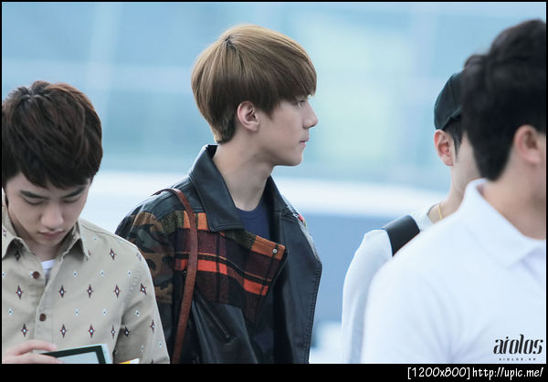 [Pic] 120921,120923 Sehun @ Incheon Airport [AIOLOS] 9P