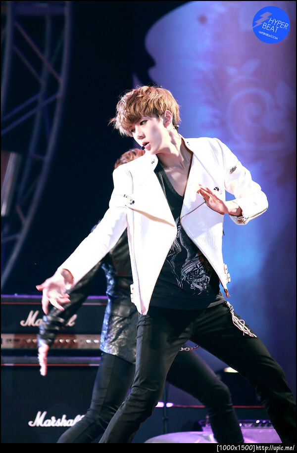 [Pic] 121012 Sehun @ Cheorwon Taebong Concert [HYPER BEAT] 47P
