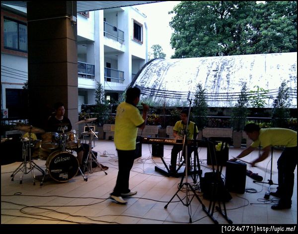 #ihear at #bcbk เพลงแรก