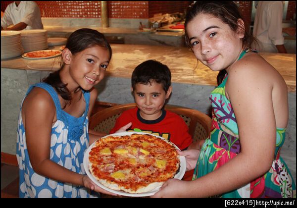 KIDS PIZZA COOKING SCHOOL