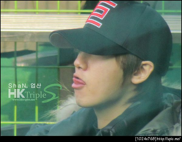 Add caption here110224 Young Saeng at M4's MV Shooting with Baseball Team