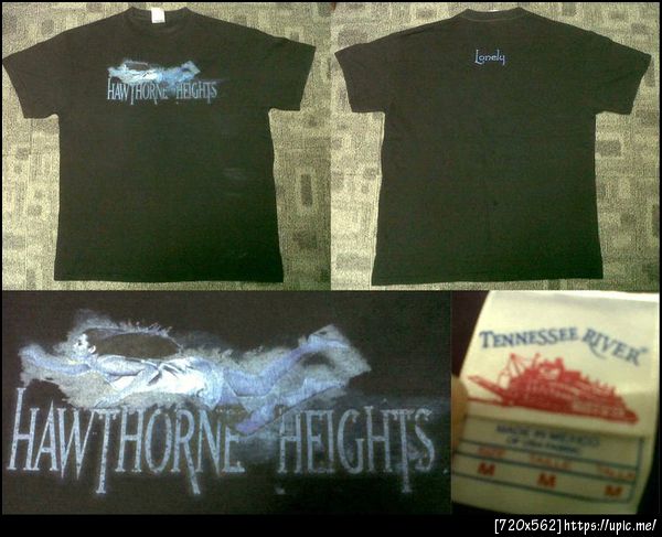 เสื้อวง Hawthorne Heights แนวเพลง post-hardcore สีดำ สกรีนลายหน้าหลัง ขนาด อก20 ยาว26 ไซท์ M ราคา 400 บาท