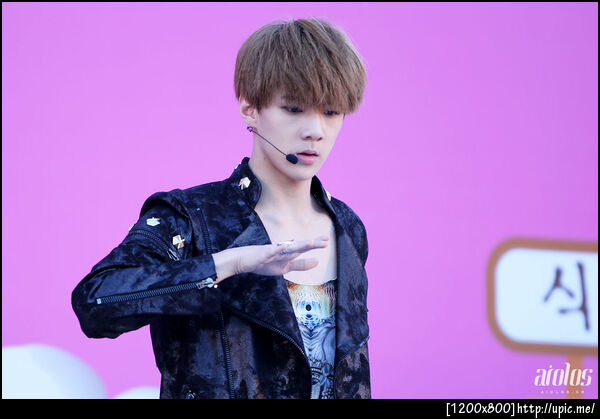 121007 Sehun @ 구리 코스모스축제 [AIOLOS] 21P