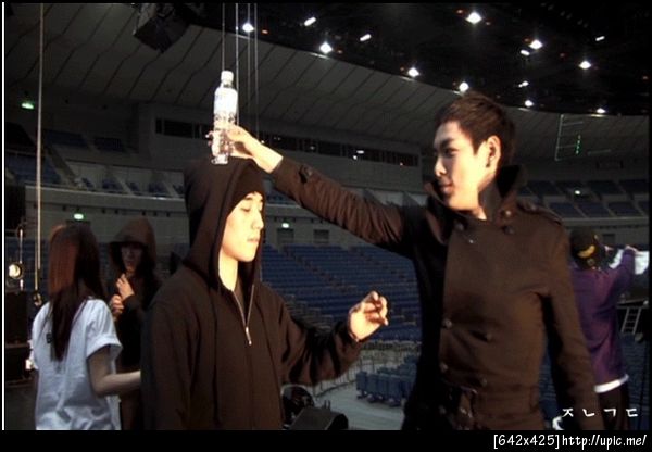 ทาบิ ดูสูงกว่าเน่จังเลยอ่ะ