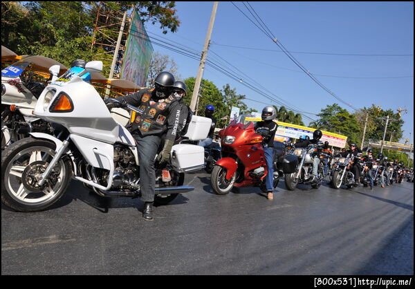 มากมาย...