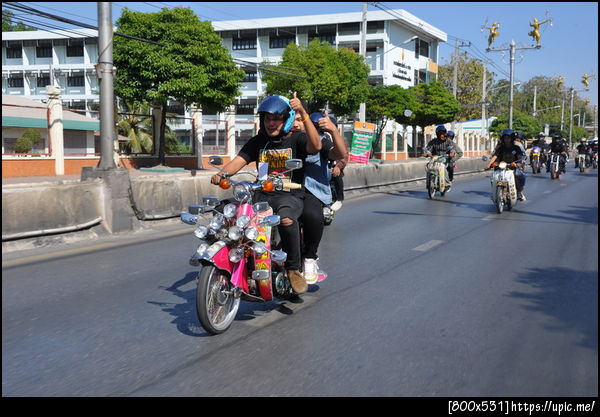 แก๊งค์ " ซี " ก้อมา