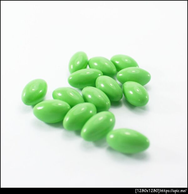 กลูต้ารุกฆาตผีดิบ  ขาวซีด ท้าแดด