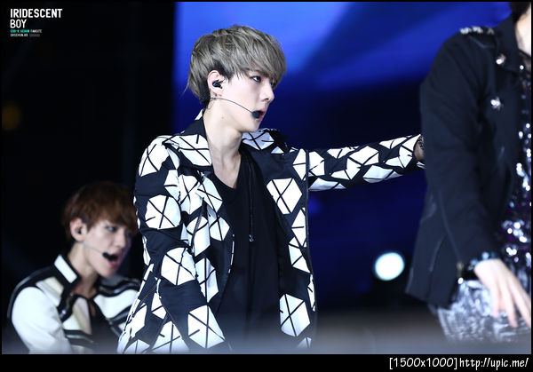 [Pic] 121123 Sehun @ SMT in singapore [IRIDESCENT BOY] 7P
