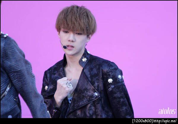 121007 Sehun @ 구리 코스모스축제 [AIOLOS] 21P