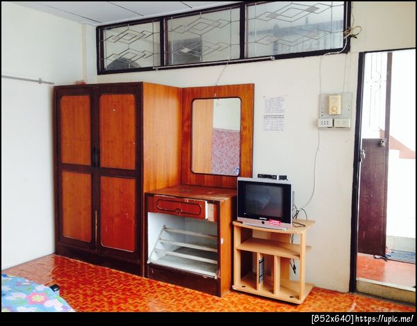 หอพักนิยมศิลป์ขอนแก่น หอหญิง 0815446181 ตั้งอยู่กลางใจเมือง ใกล้ที่เรียนพิเศษ เหมาะกับนักเรียนนักศึกษาคนทำงาน สะดวก ปลอดภัยราคาประหยัด