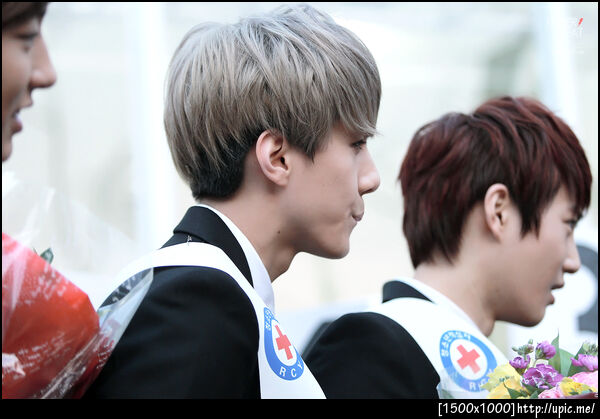 [Pic] 121202 Sehun at Red Cross Youth [Hyper Beat] 45P