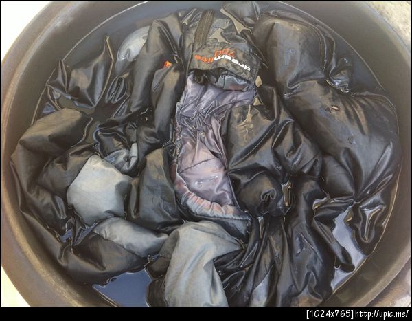 วันนี่เป็นพ่อบ้าน อยู่บ้านซักถุงนอน